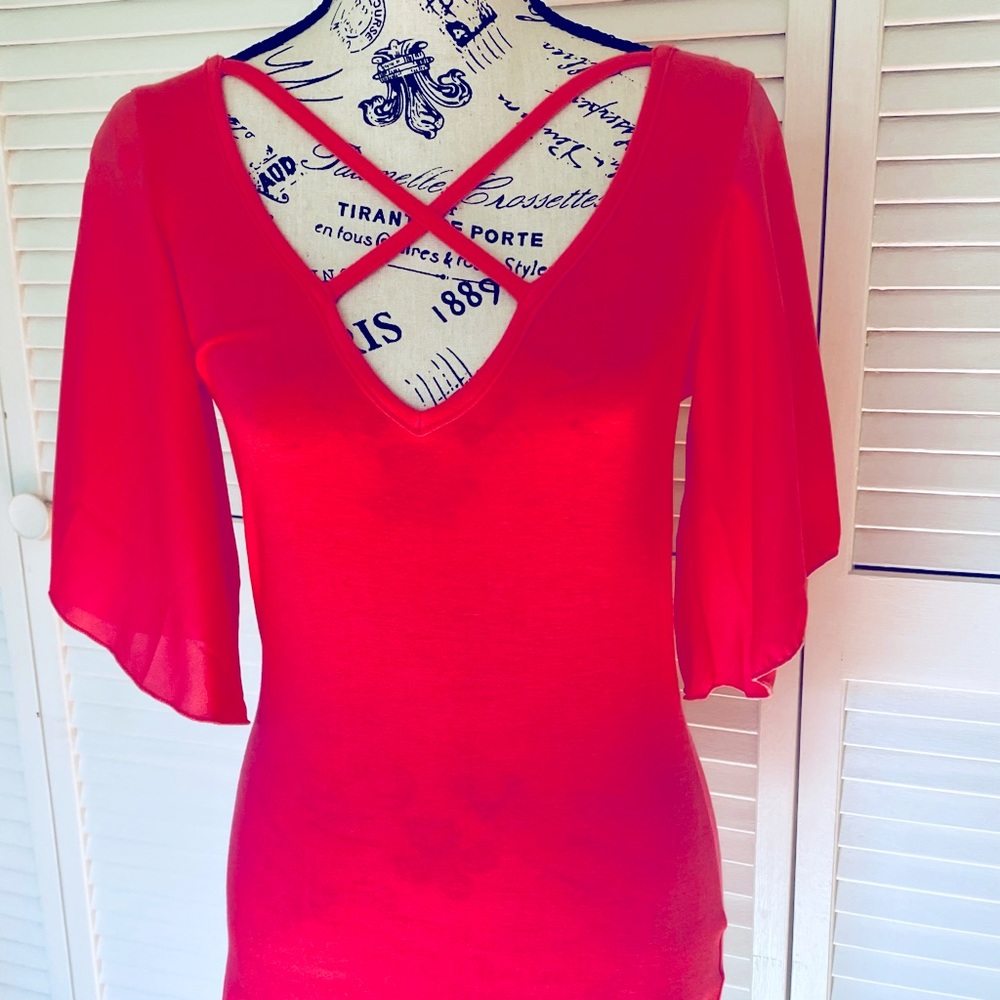 Venus summer top